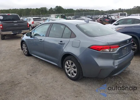 2021 Toyota Corolla Le z USA, uszkodzony, nr VIN 5YFEPMAE9MP182313